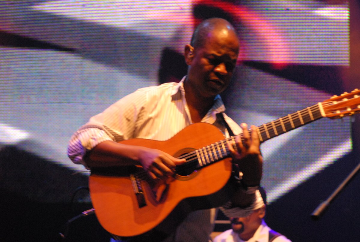 Earl Klugh
