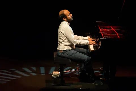 Yakir Arbib