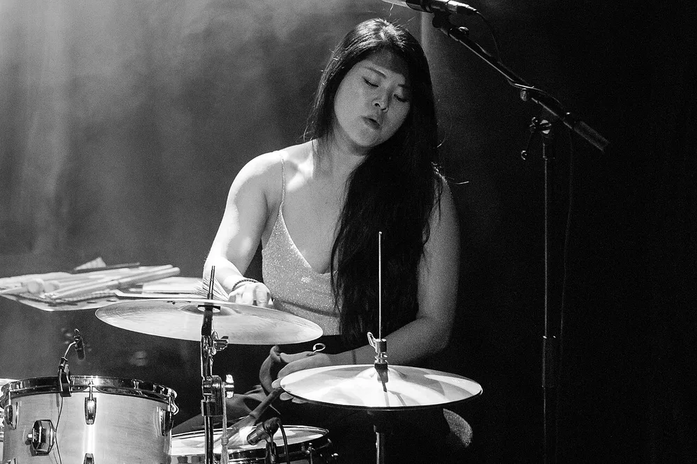 Sun-Mi Hong