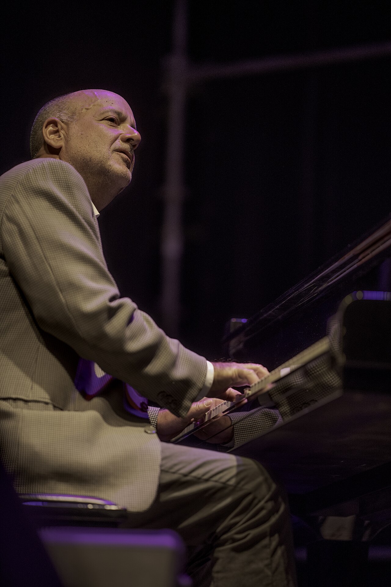 Alon Yavnai