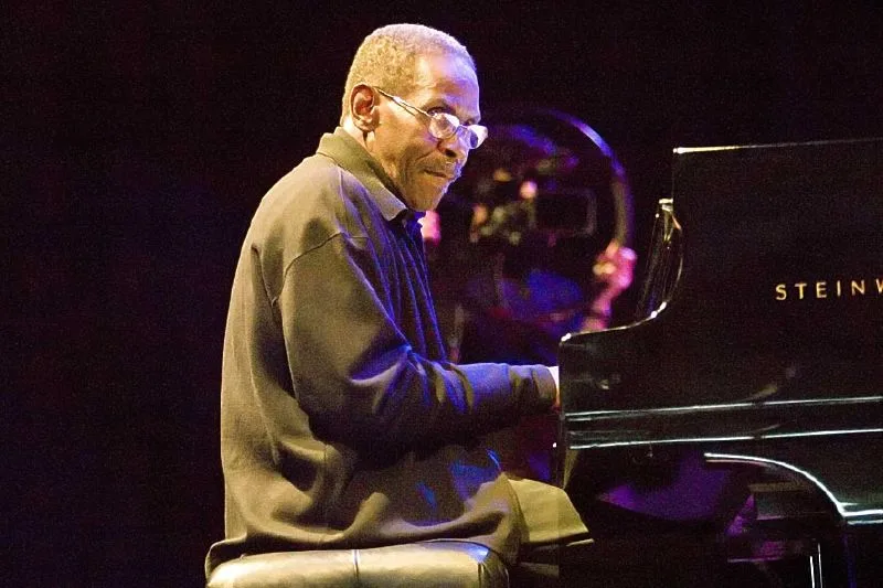 George Cables